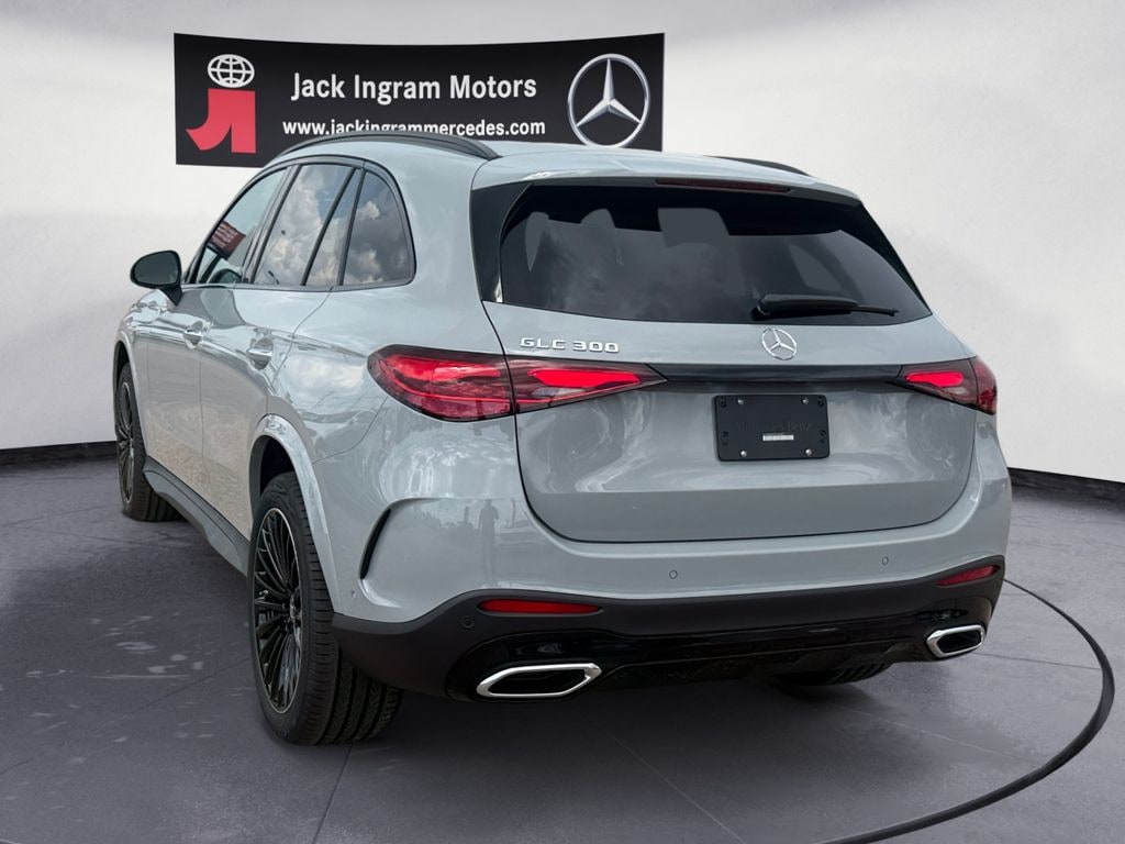 New 2026 Mercedes-Benz GLC 300 SUV