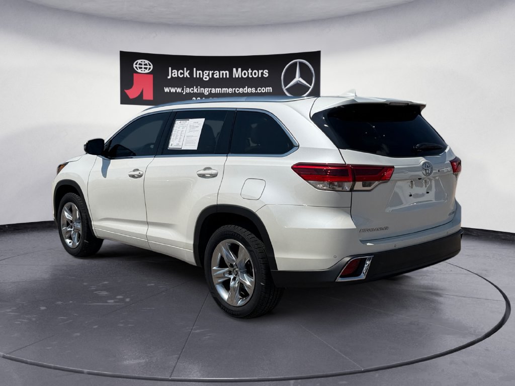 Used 2019 Toyota Highlander Limited V6 SUV
