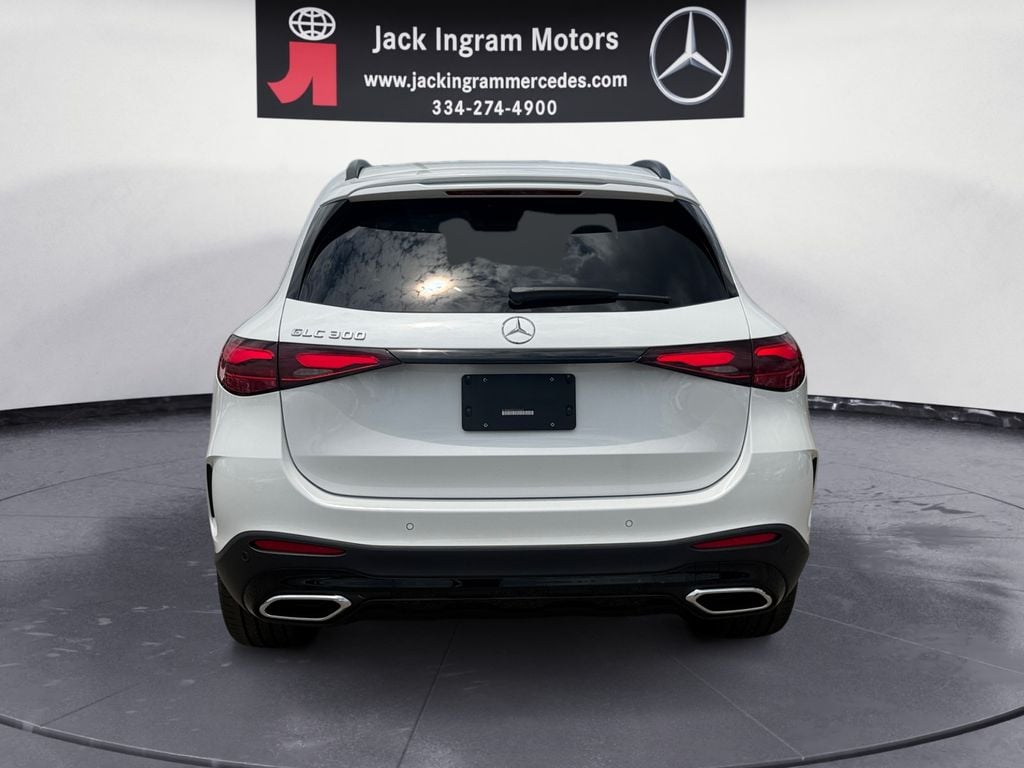 New 2026 Mercedes-Benz GLC 300 SUV