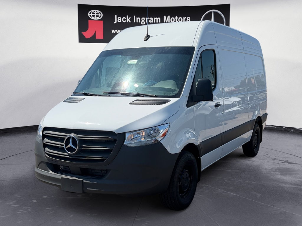 2025 Mercedes-Benz Sprinter Cargo Van
