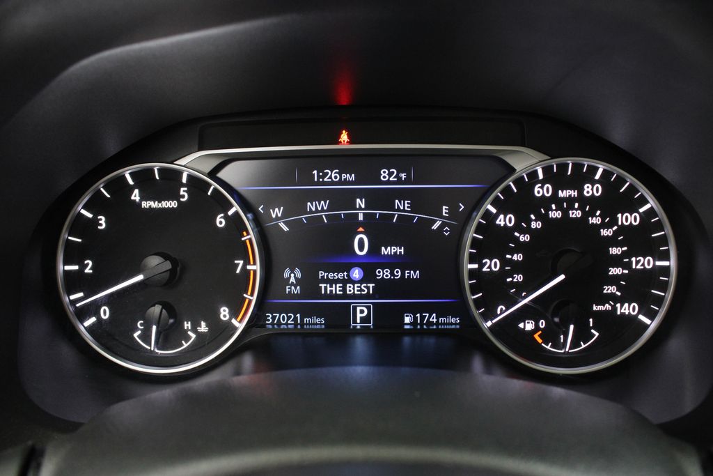 2023 Nissan Altima SR - Photo 10