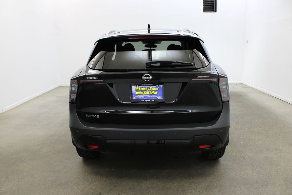 New 2026 Nissan Kicks SV SUV