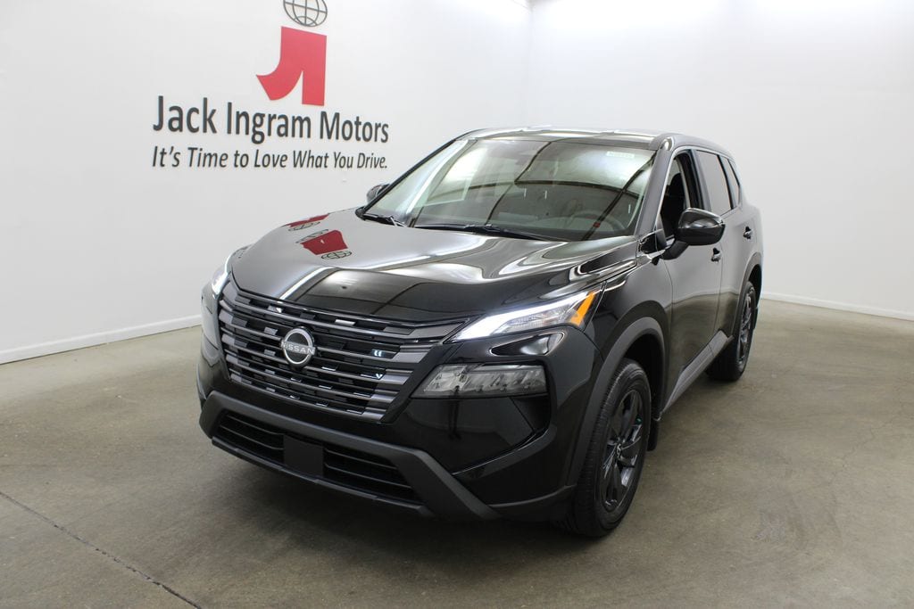 New 2026 Nissan Rogue SV SUV