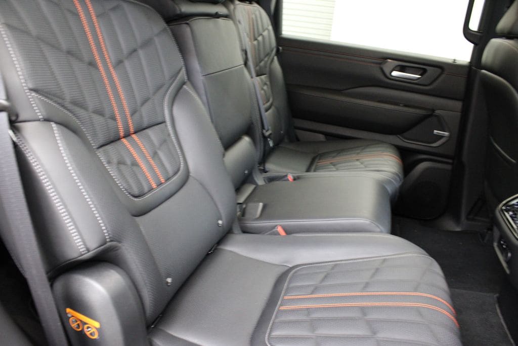 2026 Nissan Armada PRO-4X - Photo 22