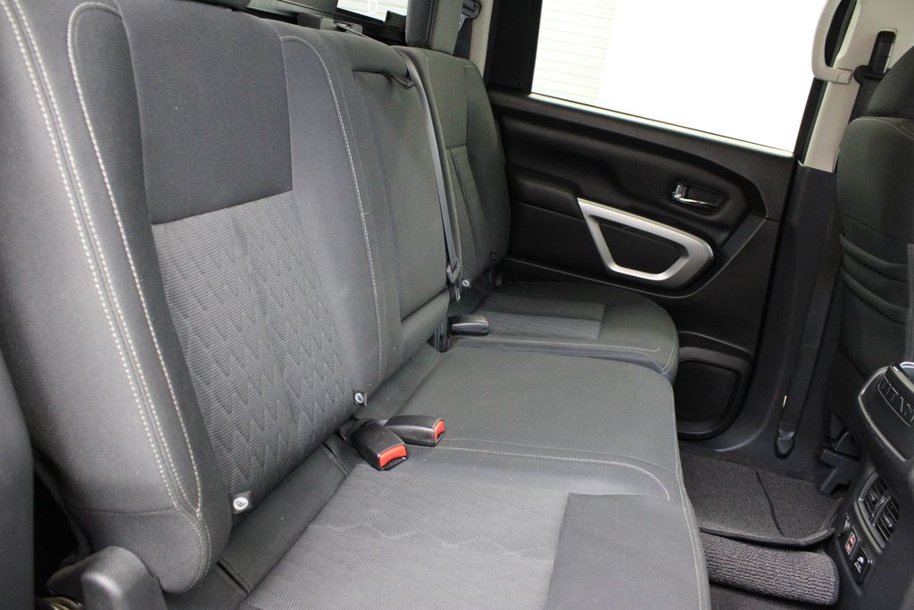 2019 Nissan Titan SV - Photo 20