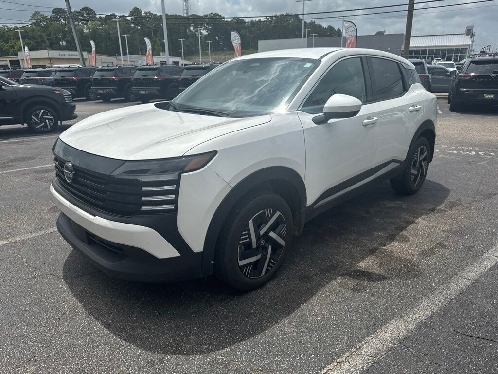 Used 2025 Nissan Kicks SV SUV