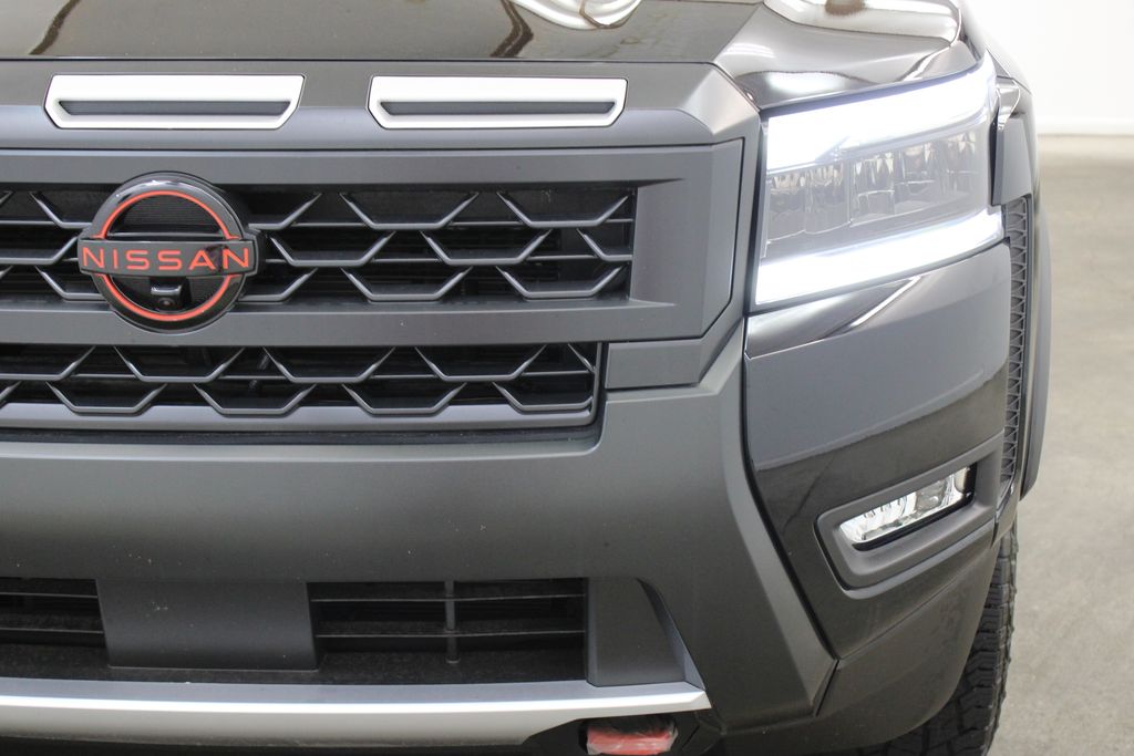 2026 Nissan Frontier PRO-X - Photo 8