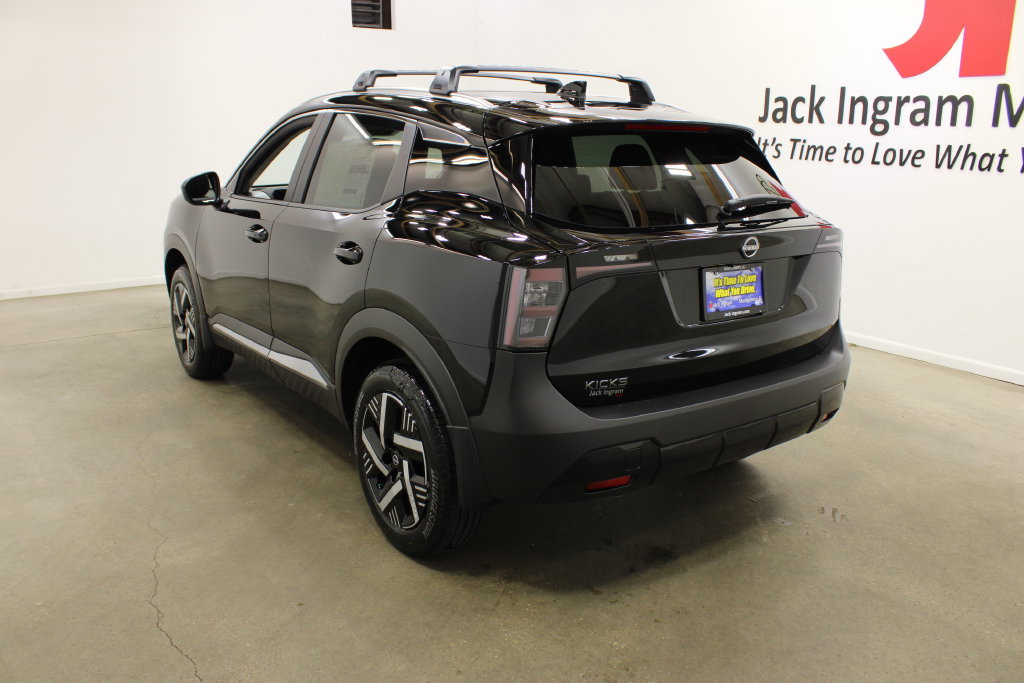 New 2027 Nissan Kicks SV SUV