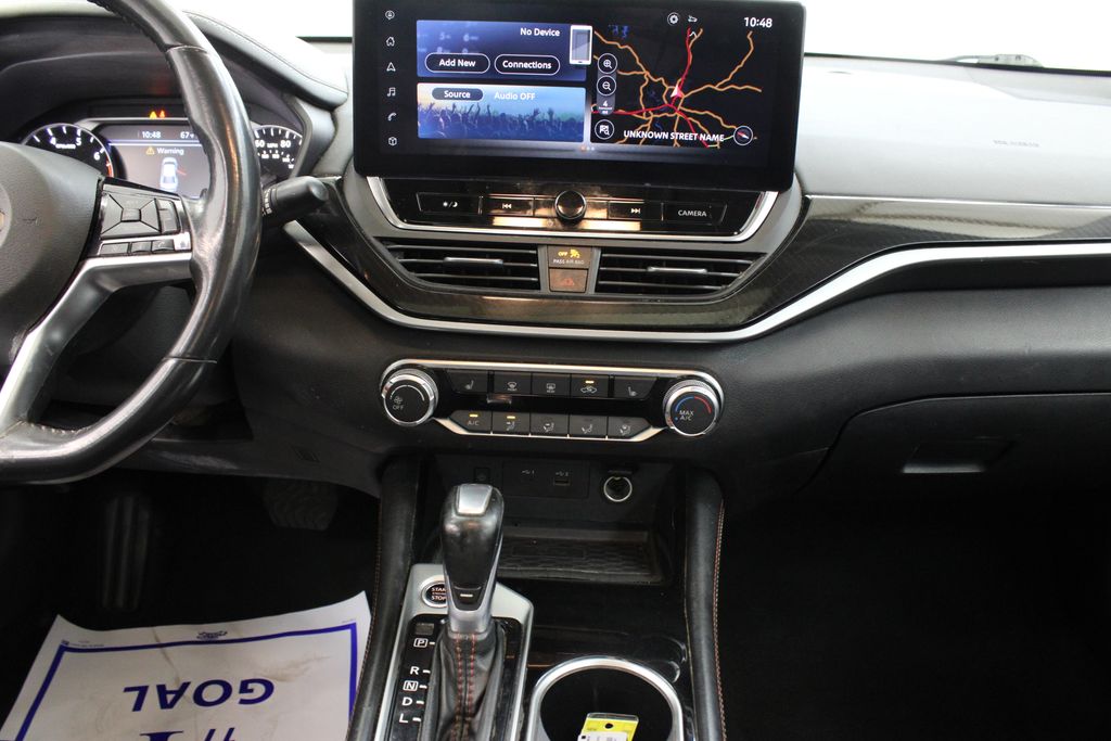 2023 Nissan Altima SR - Photo 22