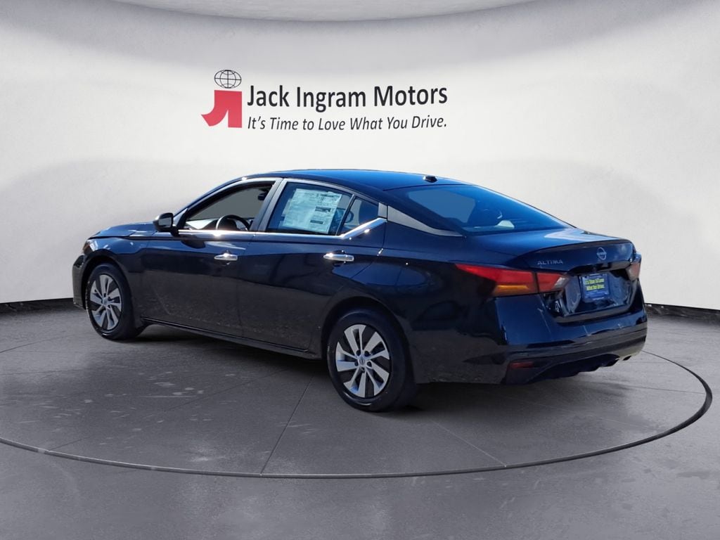 Used 2025 Nissan Altima S Sedan