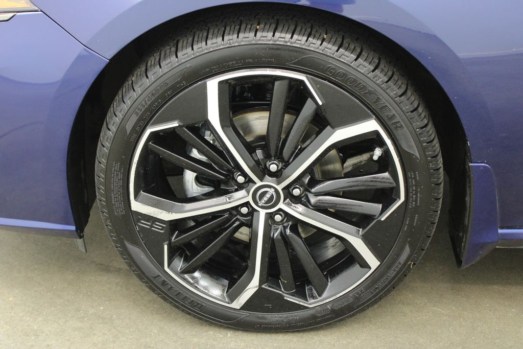 2023 Nissan Altima SR - Photo 29