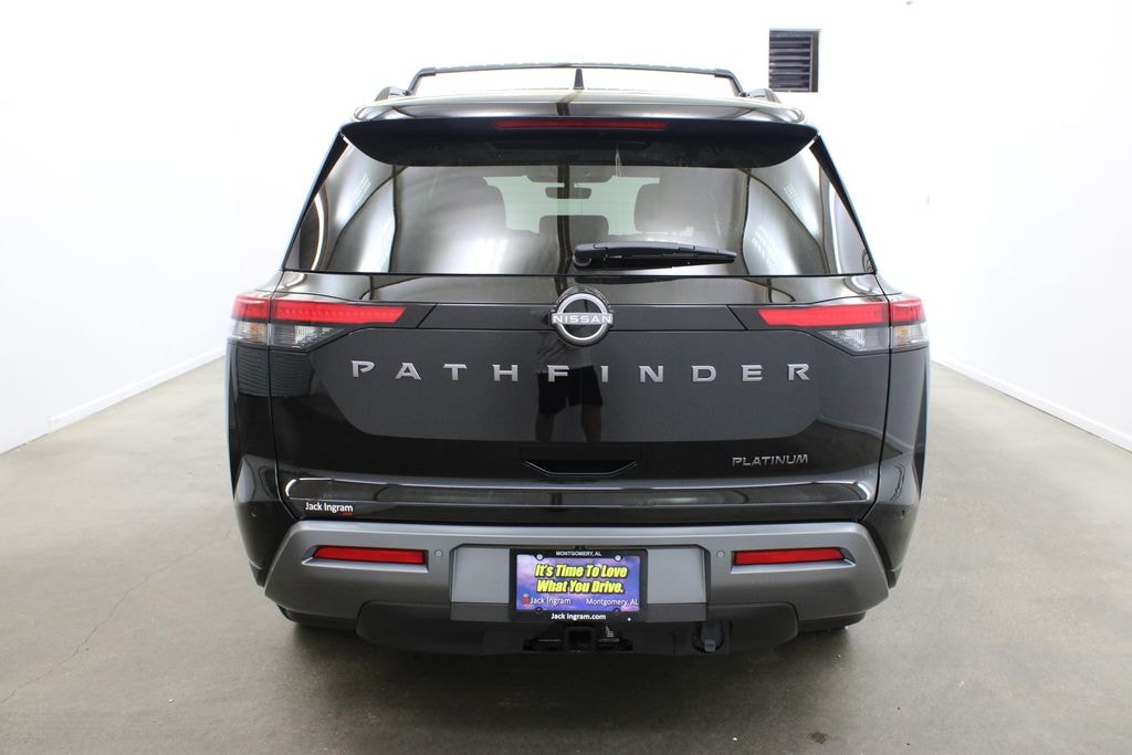 New 2026 Nissan Pathfinder Platinum SUV
