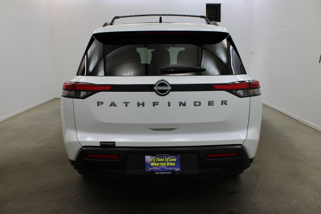 Used 2026 Nissan Pathfinder SV SUV