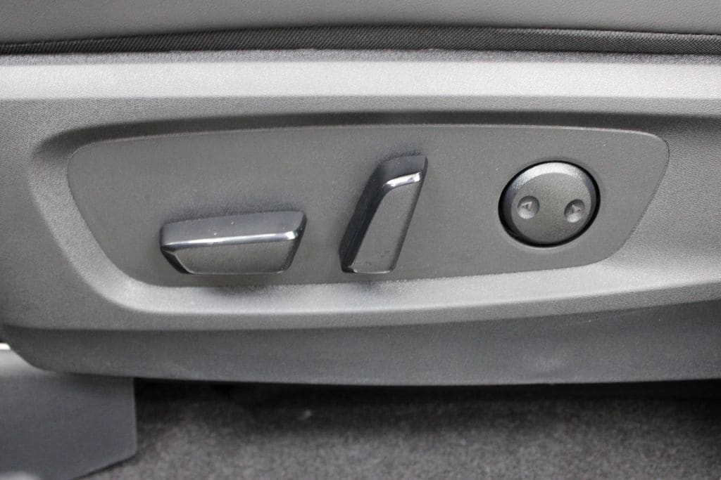 2026 Nissan Pathfinder SL - Photo 18