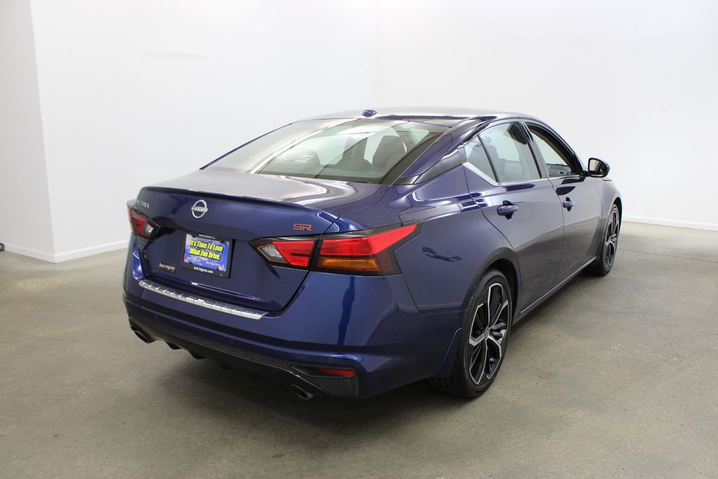 2023 Nissan Altima SR - Photo 5