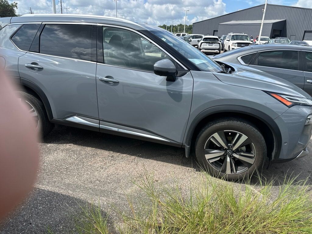 Used 2023 Nissan Rogue Platinum SUV