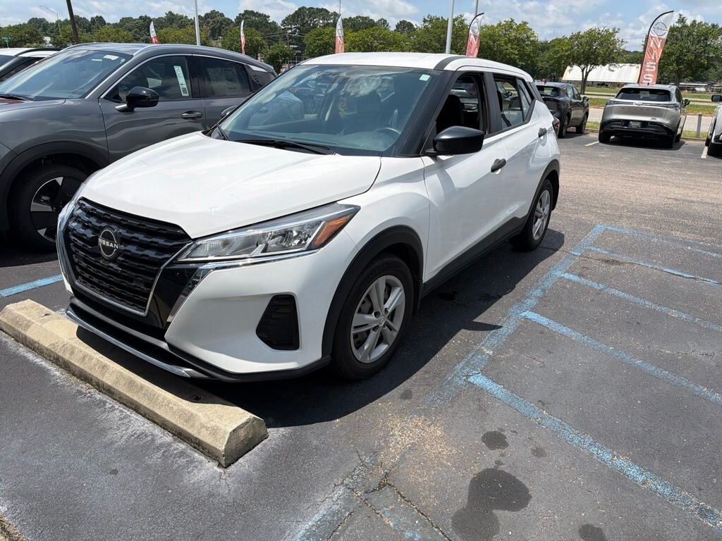 Used 2023 Nissan Kicks S SUV