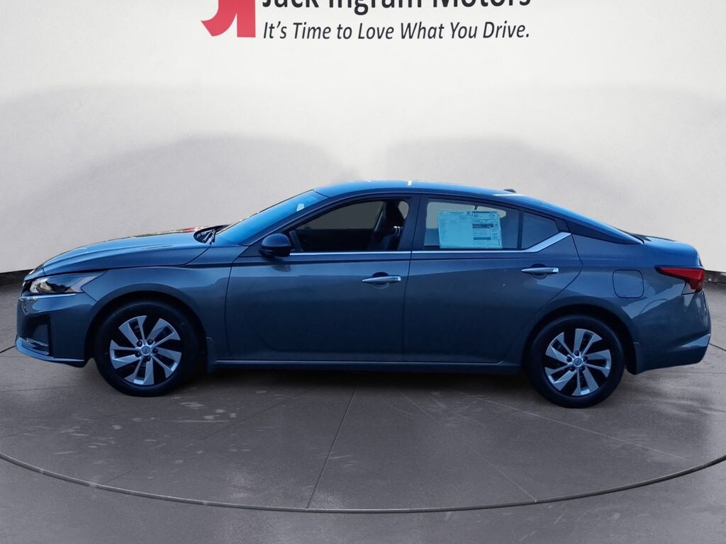 Used 2025 Nissan Altima S Sedan