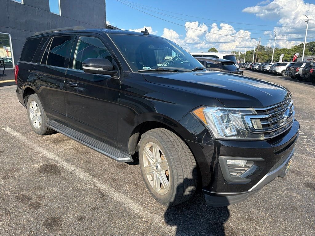 Used 2018 Ford Expedition XLT SUV