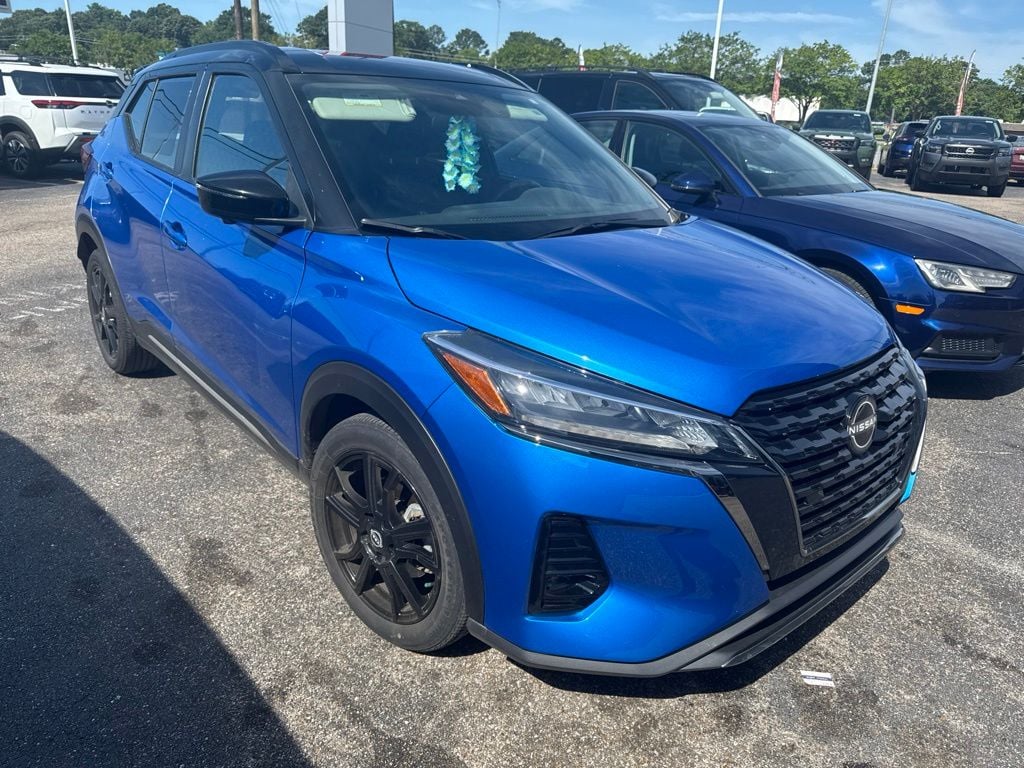 Used 2024 Nissan Kicks SR SUV