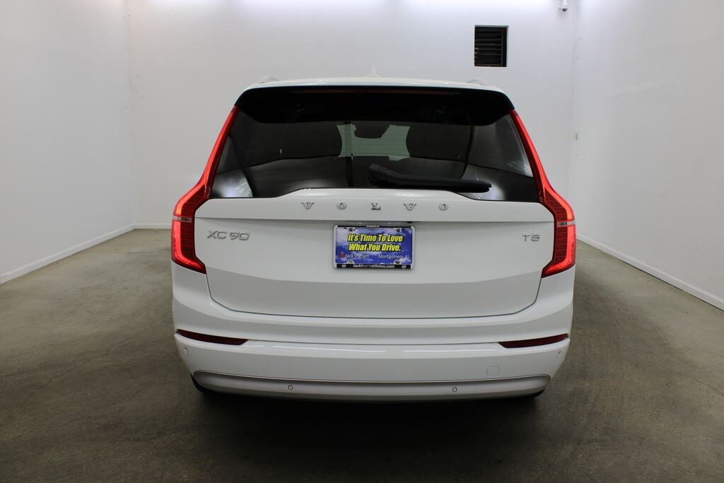 Used 2022 Volvo XC90 T5 FWD Momentum 7 Seater SUV