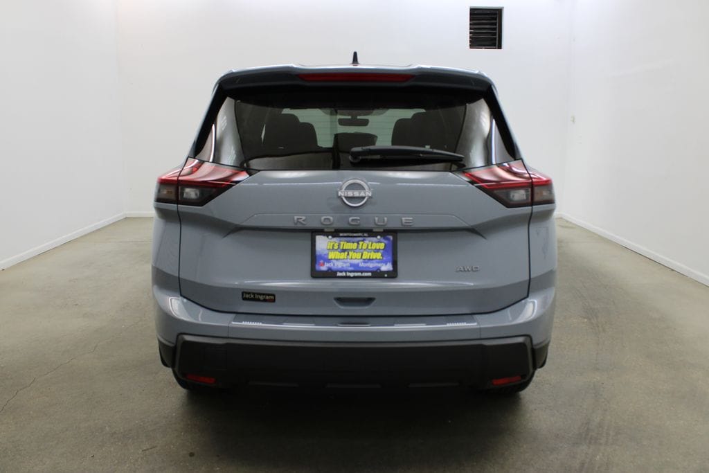New 2026 Nissan Rogue SV SUV