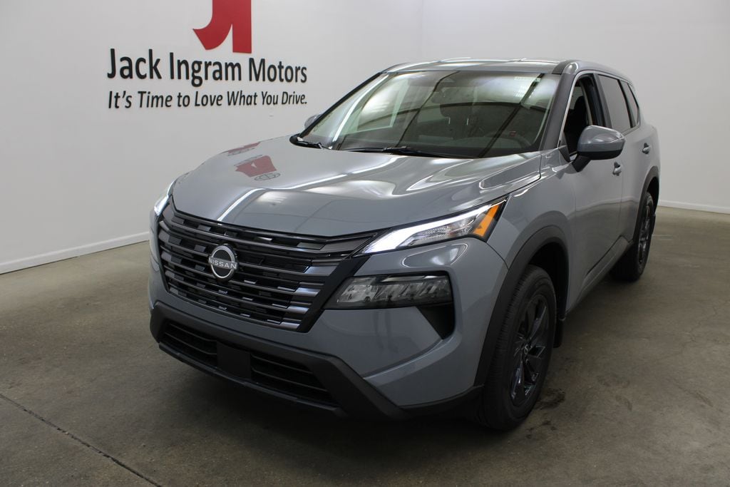 New 2026 Nissan Rogue SV SUV