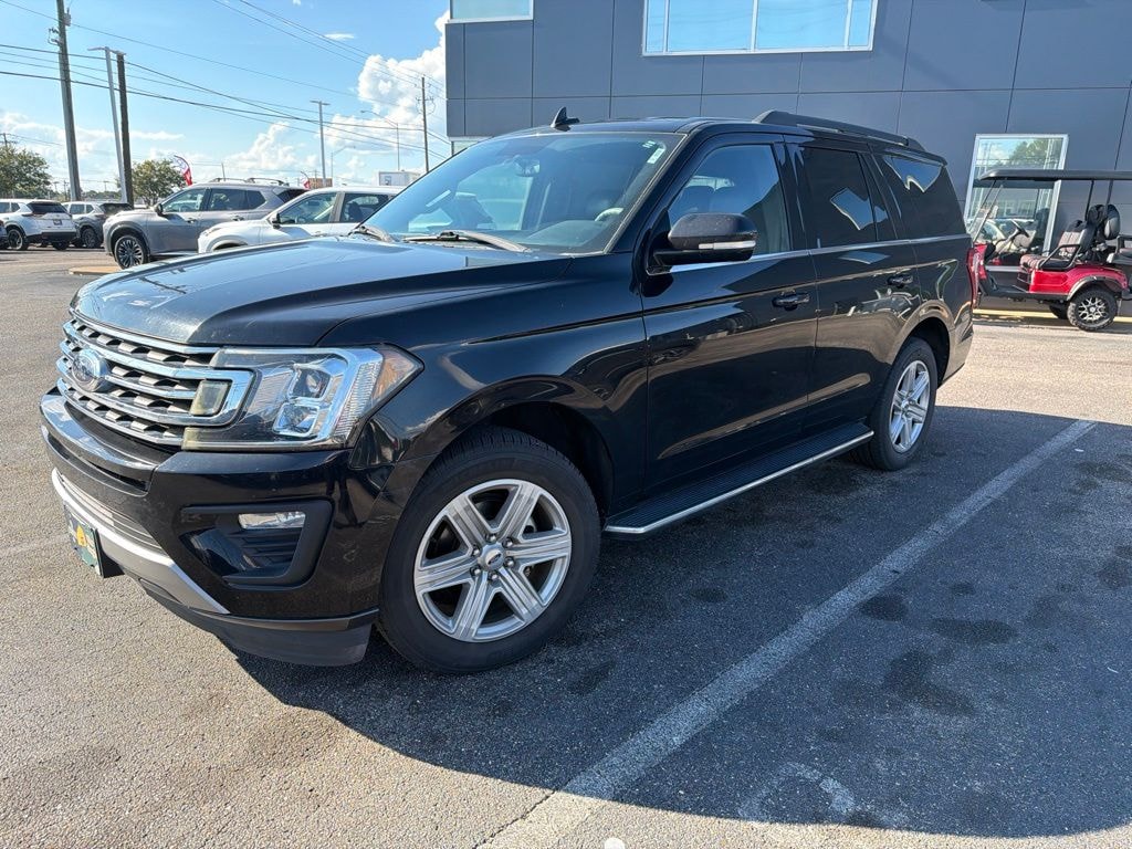 Used 2018 Ford Expedition XLT SUV
