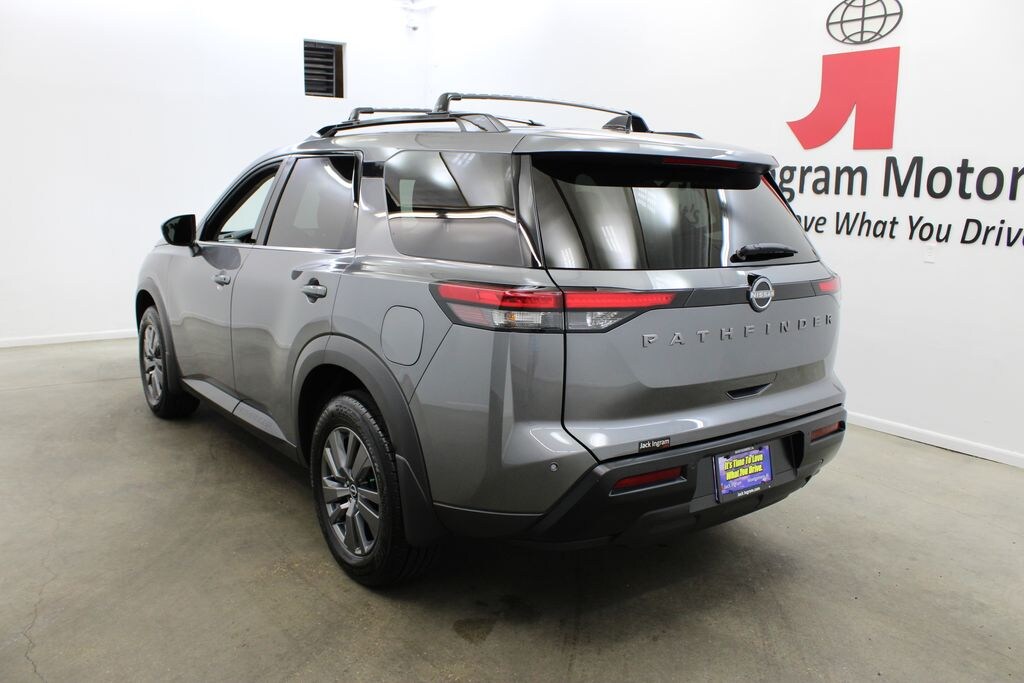 Used 2026 Nissan Pathfinder SV SUV