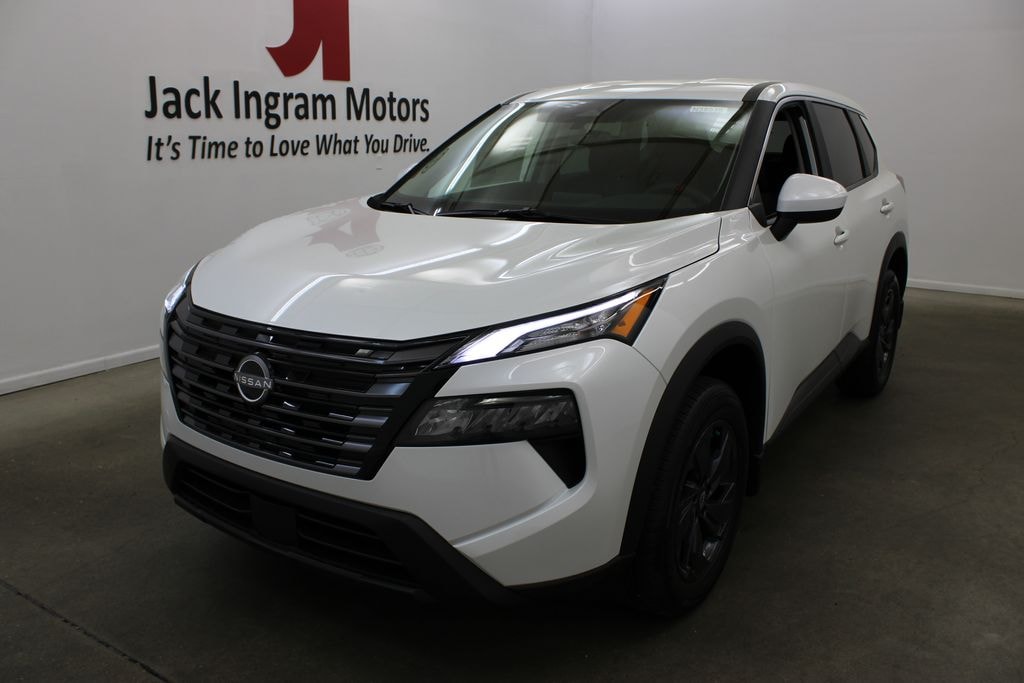 New 2026 Nissan Rogue SV SUV