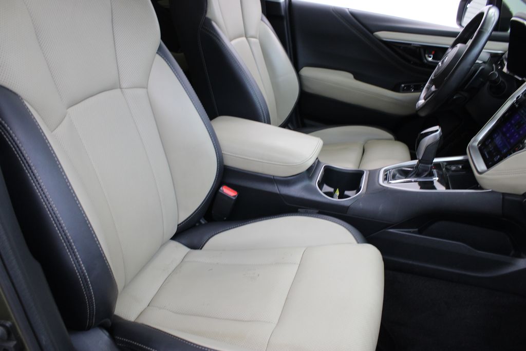 2022 Subaru Outback Limited - Photo 25