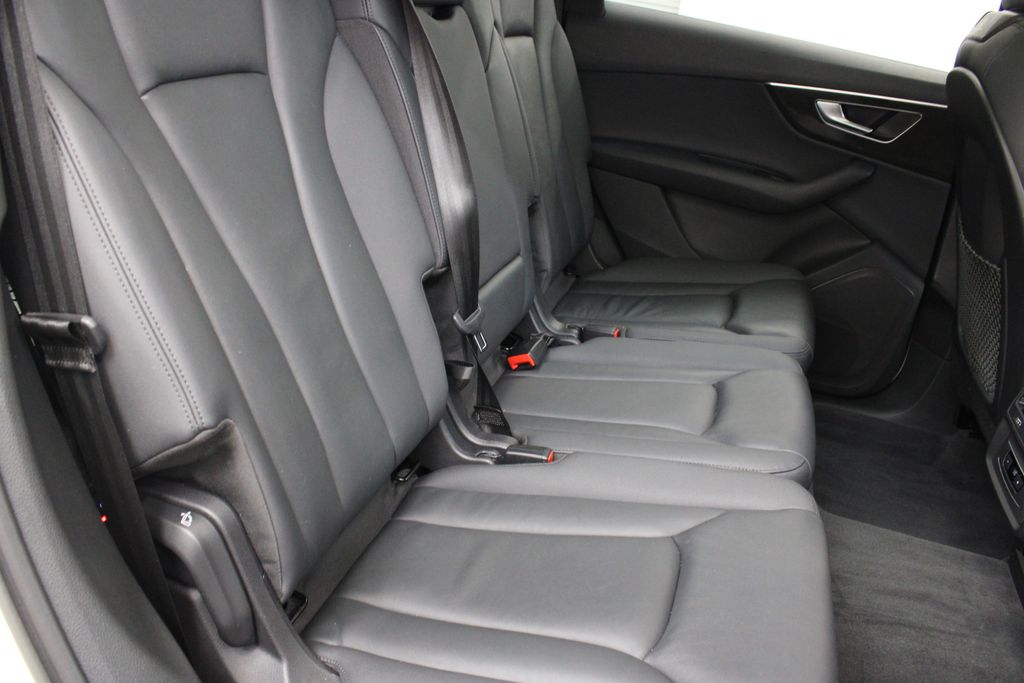 2022 Audi Q7 Premium - Photo 21