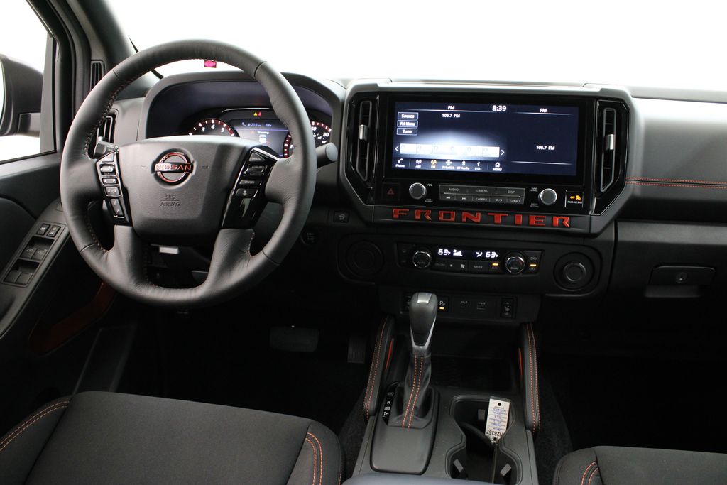 2026 Nissan Frontier PRO-X - Photo 9