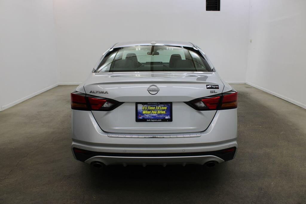 Used 2023 Nissan Altima 2.5 SL Sedan