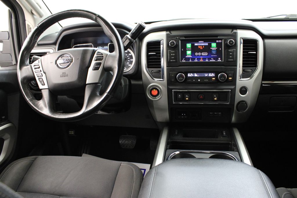 2019 Nissan Titan SV - Photo 9