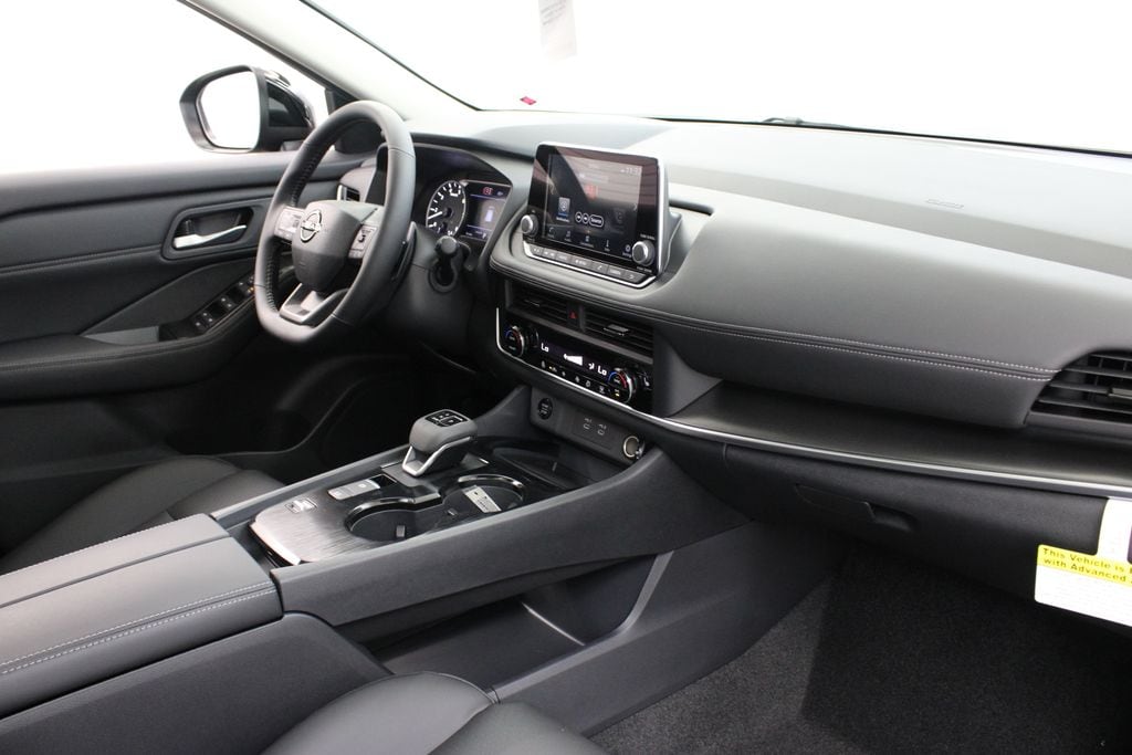 2026 Nissan Rogue Dark Armor - Photo 24