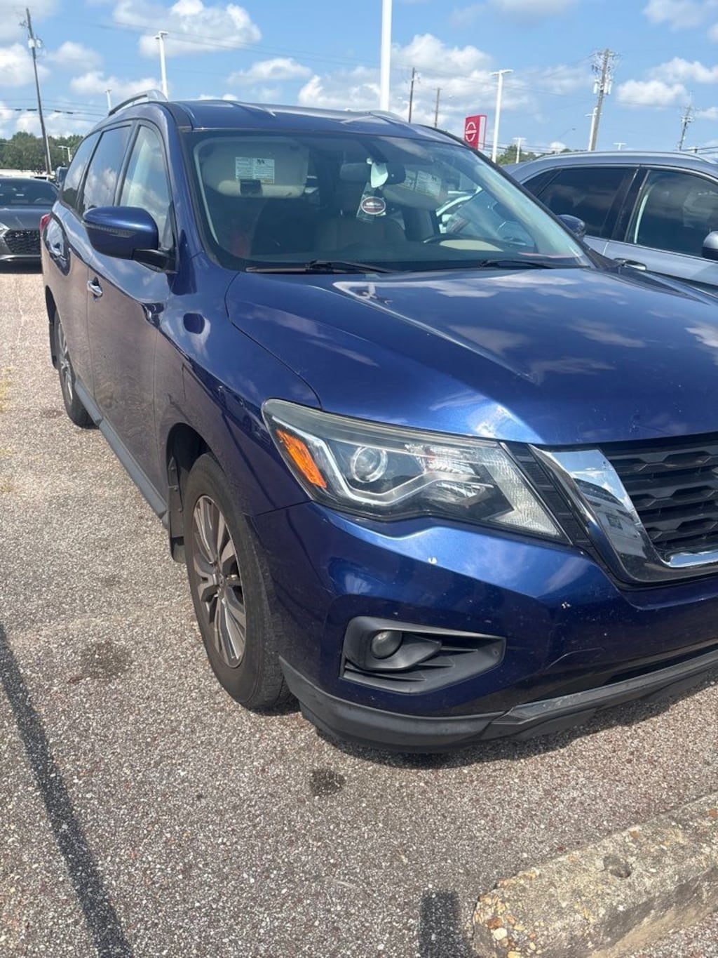 Used 2018 Nissan Pathfinder SV SUV