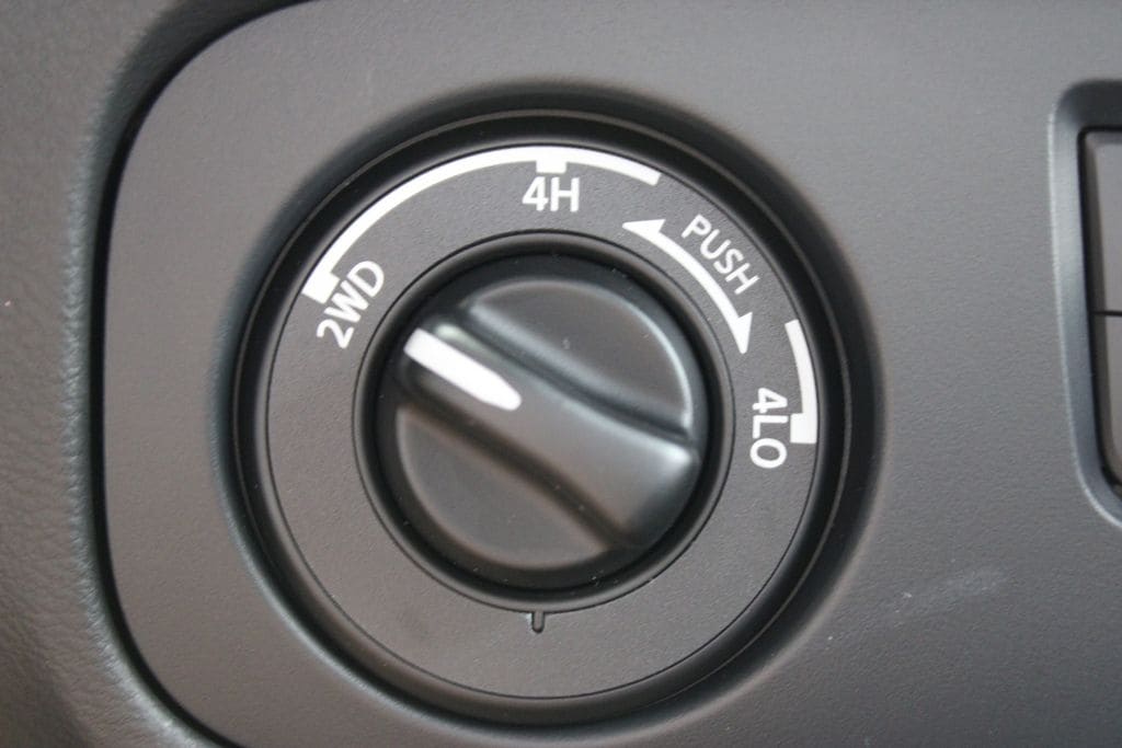 2026 Nissan Frontier SV - Photo 26