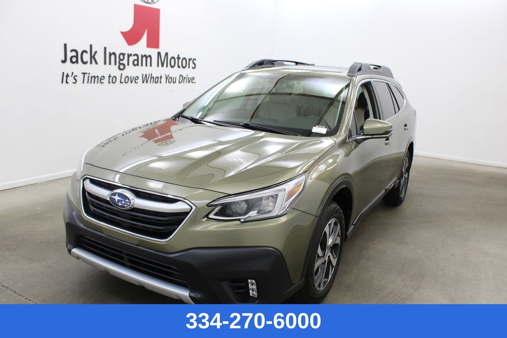 2022 Subaru Outback Limited's photo