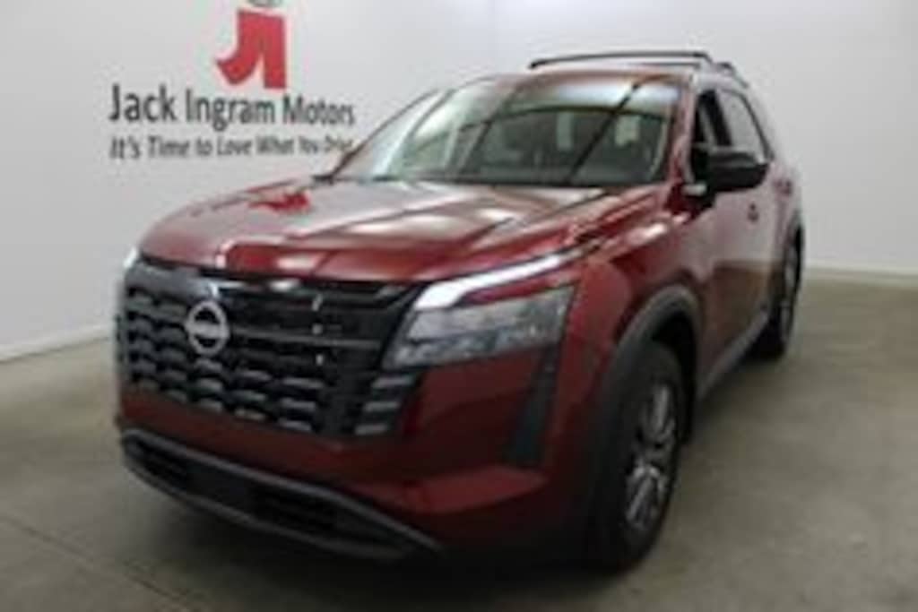 New 2026 Nissan Pathfinder SV SUV