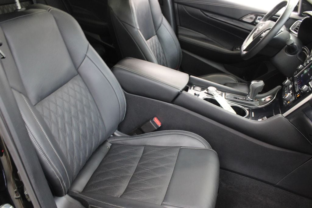 2023 Nissan Maxima Platinum - Photo 27