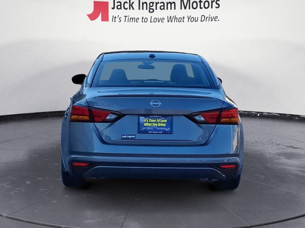 Used 2025 Nissan Altima S Sedan