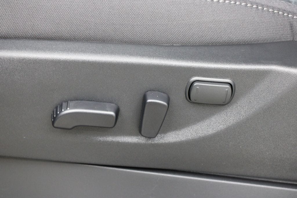 2026 Nissan Frontier SV - Photo 17