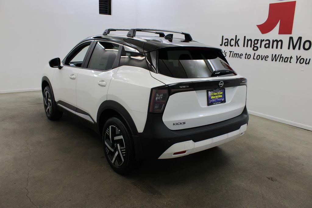 New 2026 Nissan Kicks SV SUV