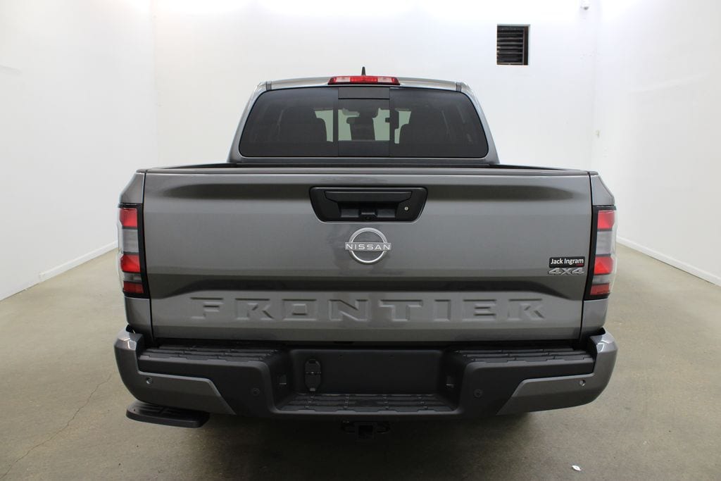 New 2026 Nissan Frontier SV Truck Crew Cab