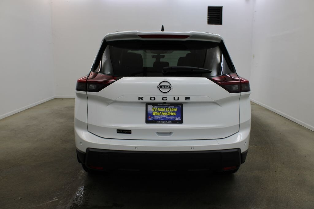 New 2026 Nissan Rogue Dark Armor SUV
