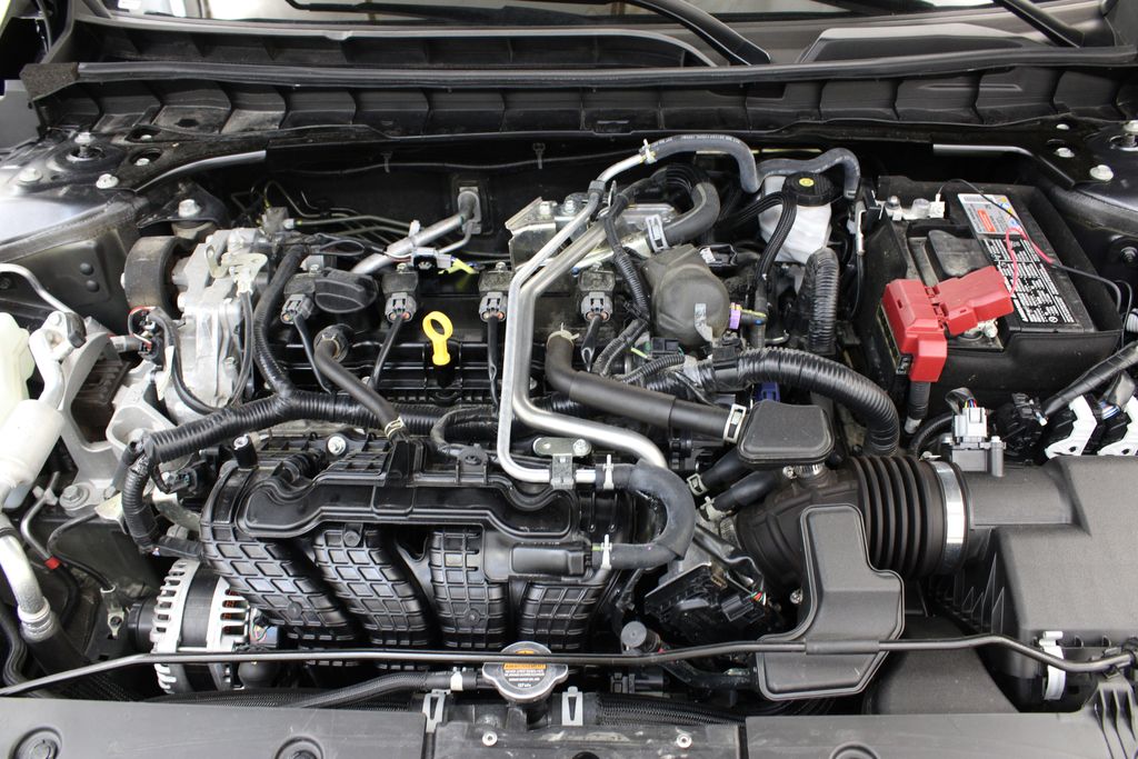 2025 Nissan Altima SV - Photo 30
