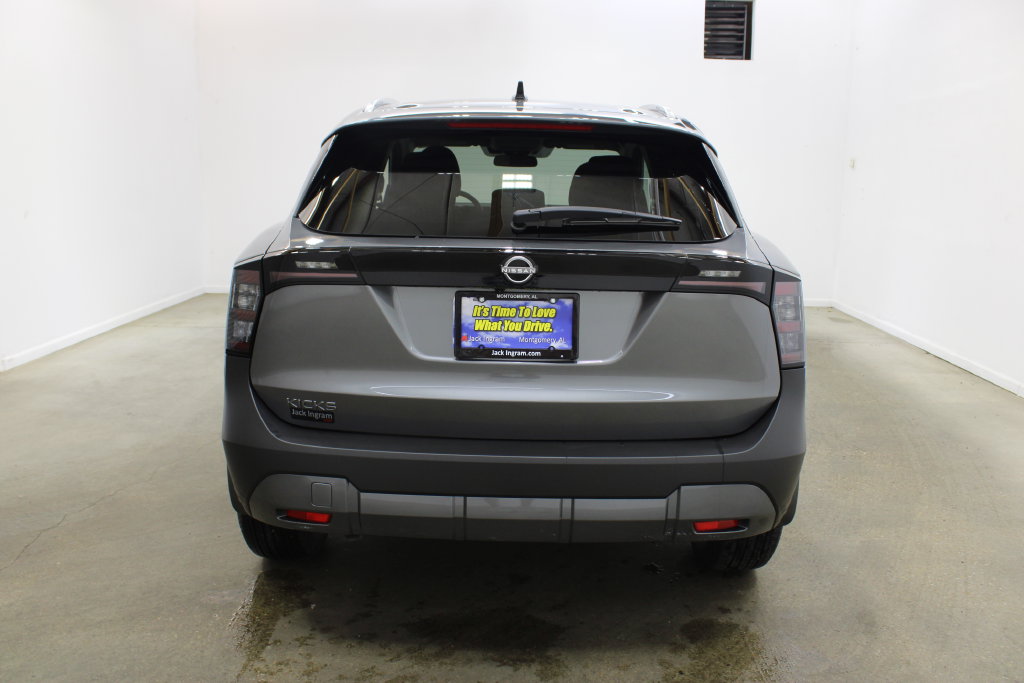 New 2027 Nissan Kicks SV SUV
