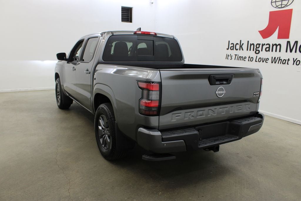 New 2026 Nissan Frontier SV Truck Crew Cab