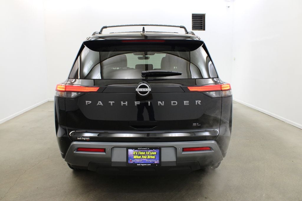 New 2026 Nissan Pathfinder SL SUV